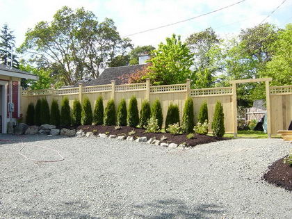 Custom Fencing - Front View